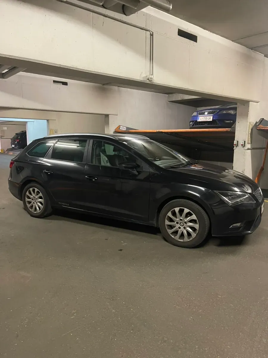 Seat Leon 2014 photo 2
