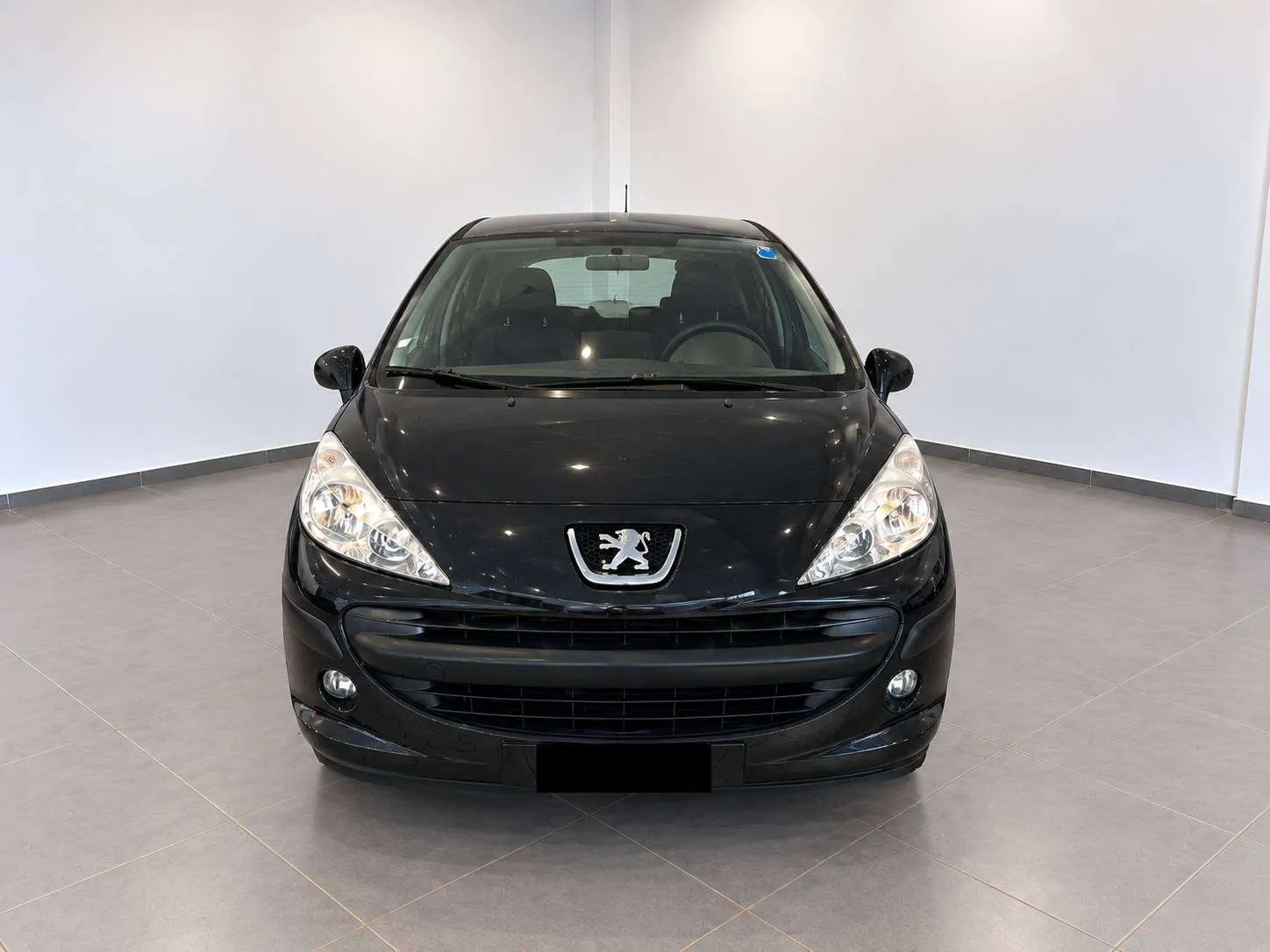 Peugeot 207 2009 photo 3