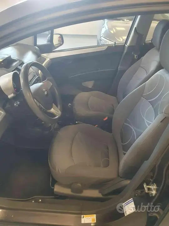 Chevrolet Spark 2011 photo 5