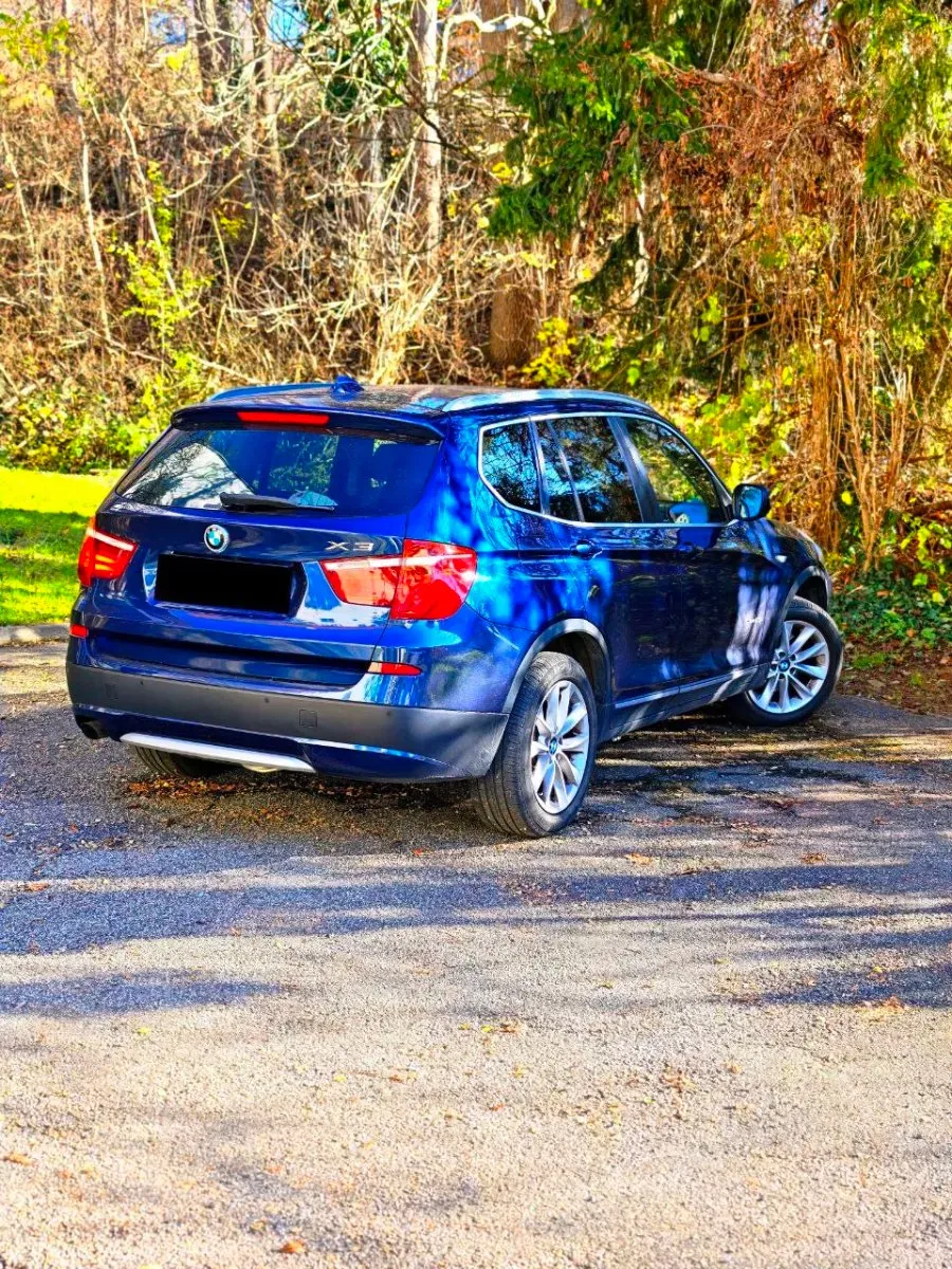 BMW X3 2012 photo 2