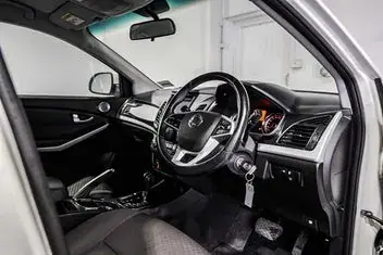 KG Mobility Korando 2019 photo 4