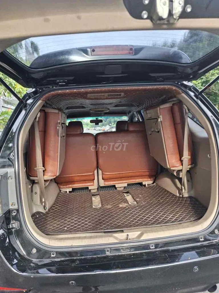 Toyota Fortuner 2014 photo 2