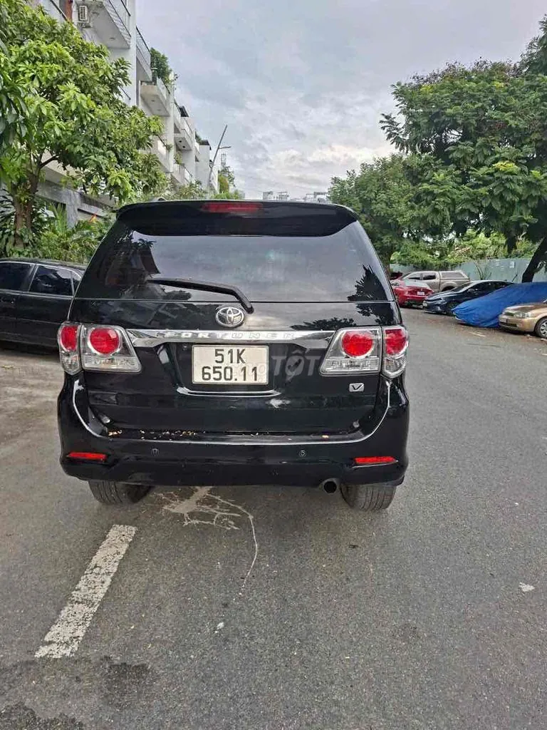 Toyota Fortuner 2014 photo 5