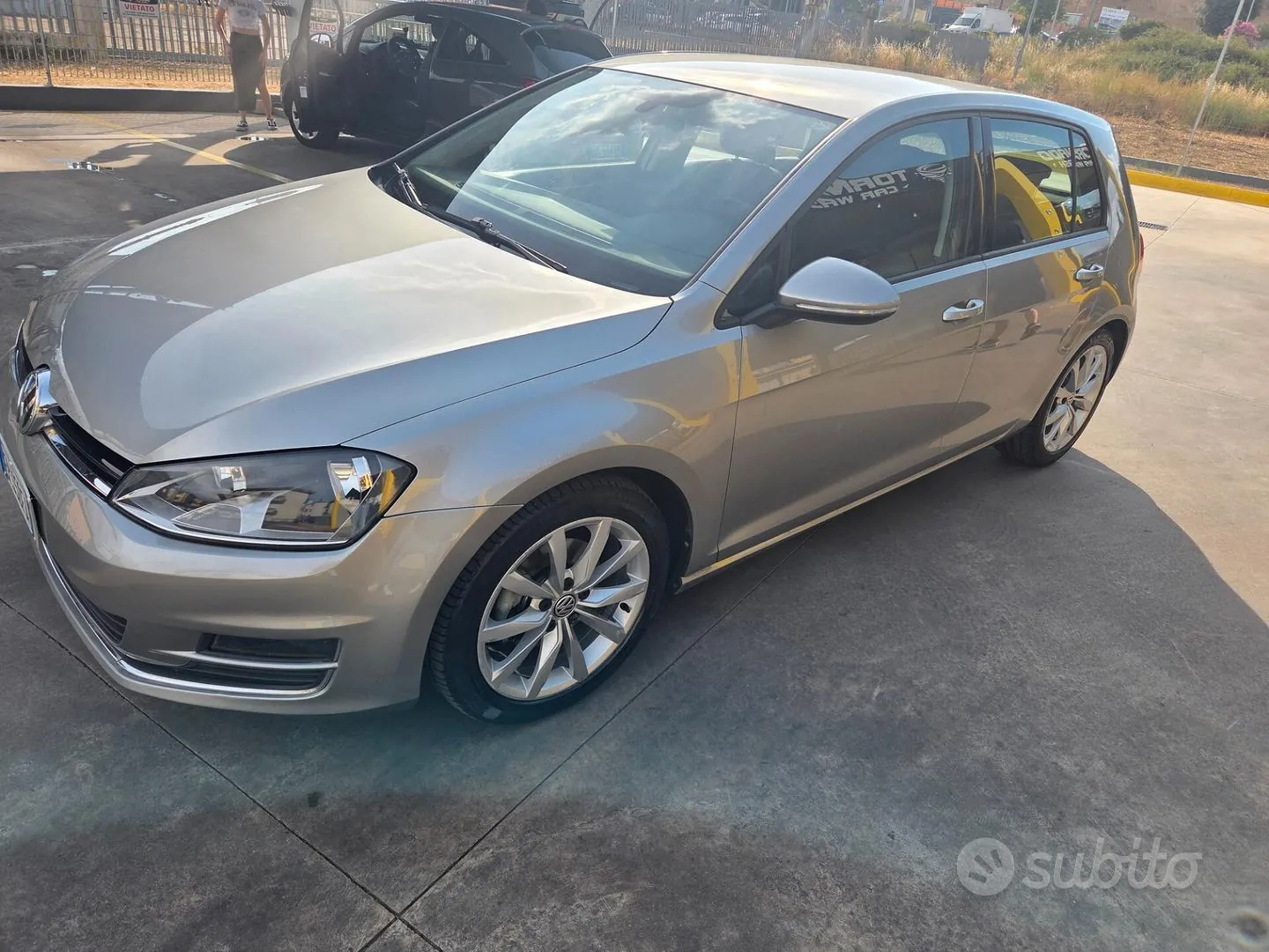 Volkswagen Golf 2014 photo 2