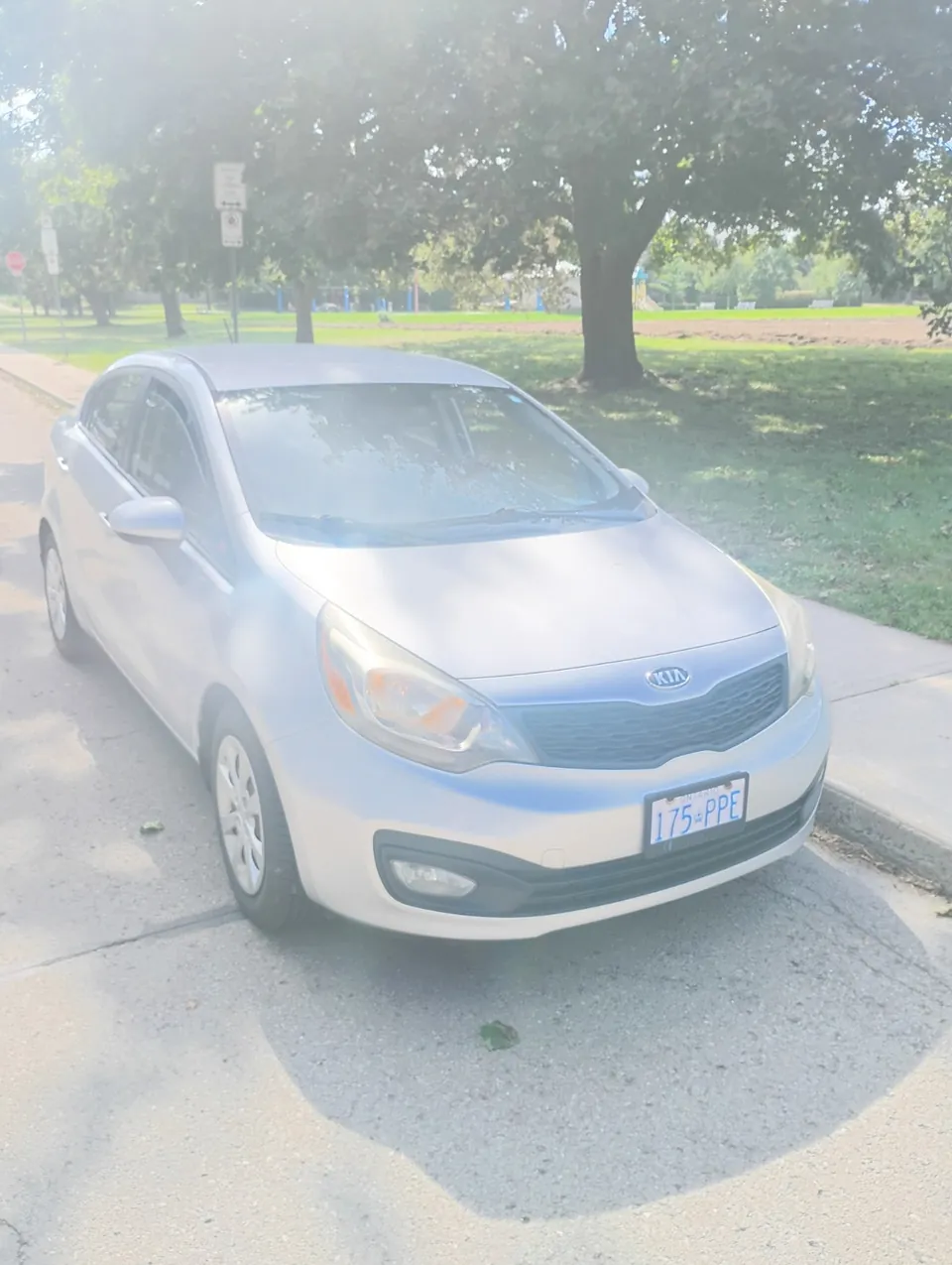 Kia Rio 2013 photo 2