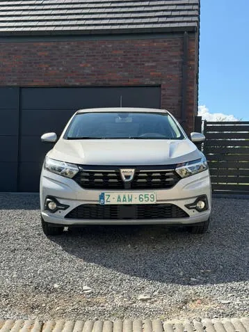 Dacia Sandero 2022 photo 2