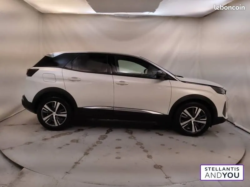 Peugeot 3008 2023 photo 5