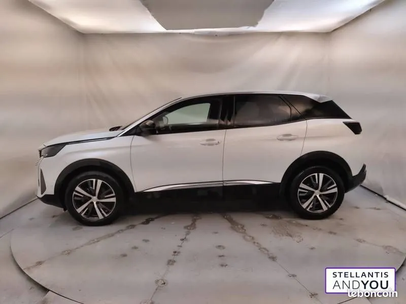 Peugeot 3008 2023 photo 4