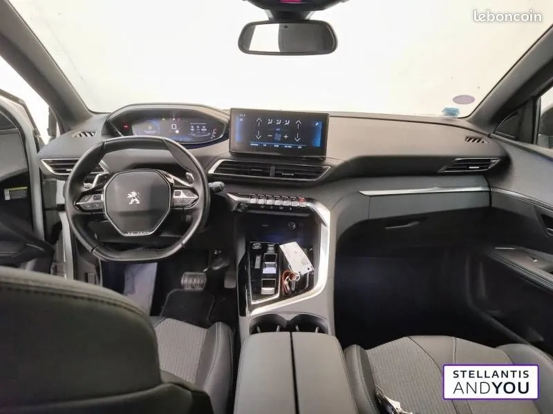 Peugeot 3008 2023 photo 2