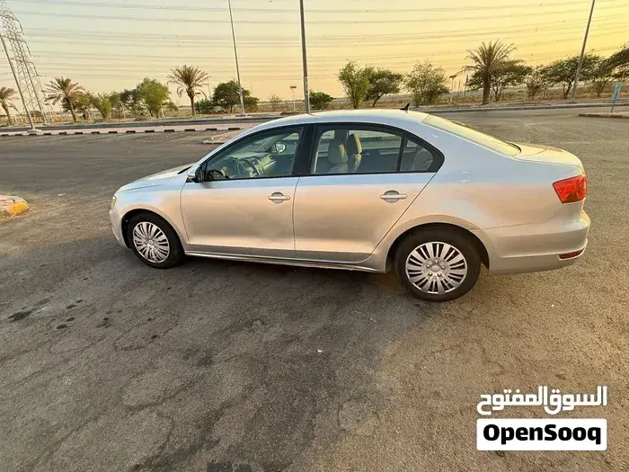 Volkswagen Jetta 2014 photo 4