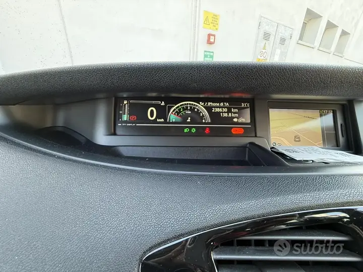 Renault Grand Scenic 2013 photo 5