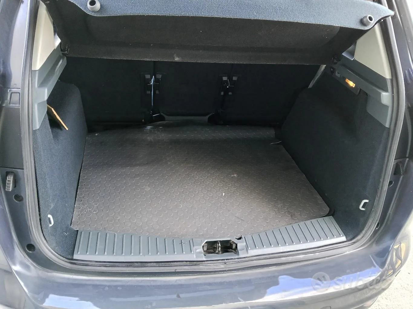 Ford C-Max 2012 photo 5