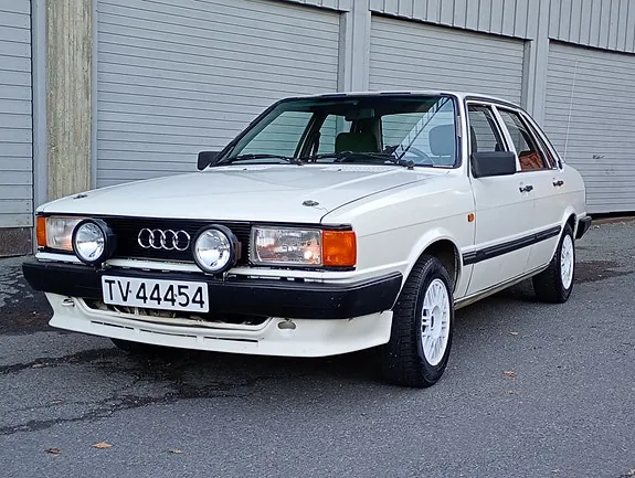 Audi 80