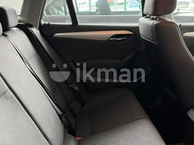 BMW X1 2011 photo 4
