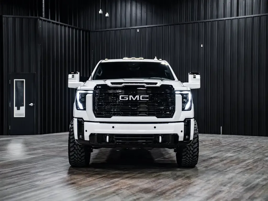 GMC Sierra 2500Hd 2026 photo 3