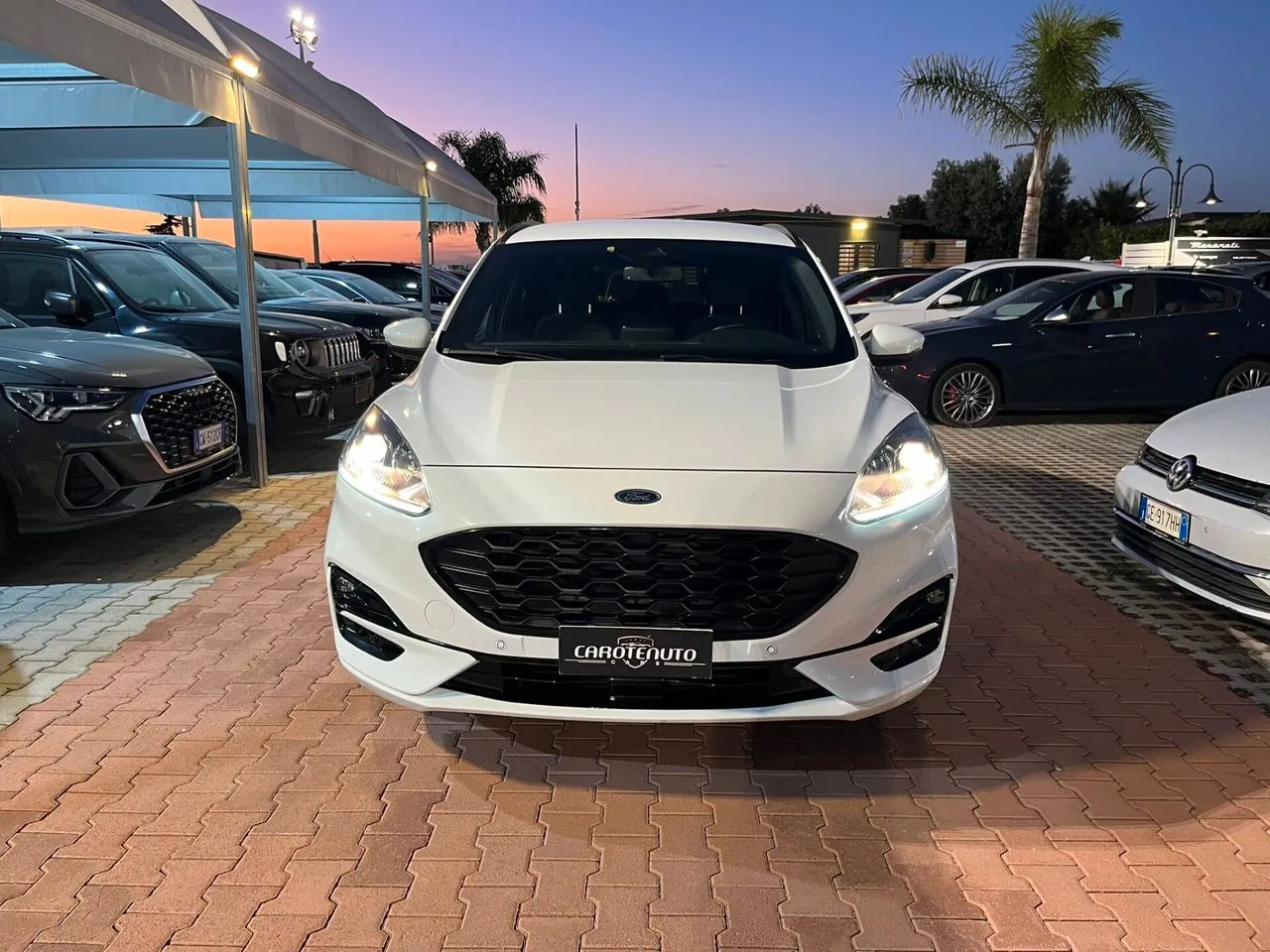 Ford Kuga 2021 photo 2