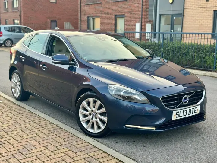 Volvo V40 2013 photo 4