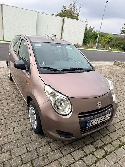 Suzuki Alto 2010 photo 3