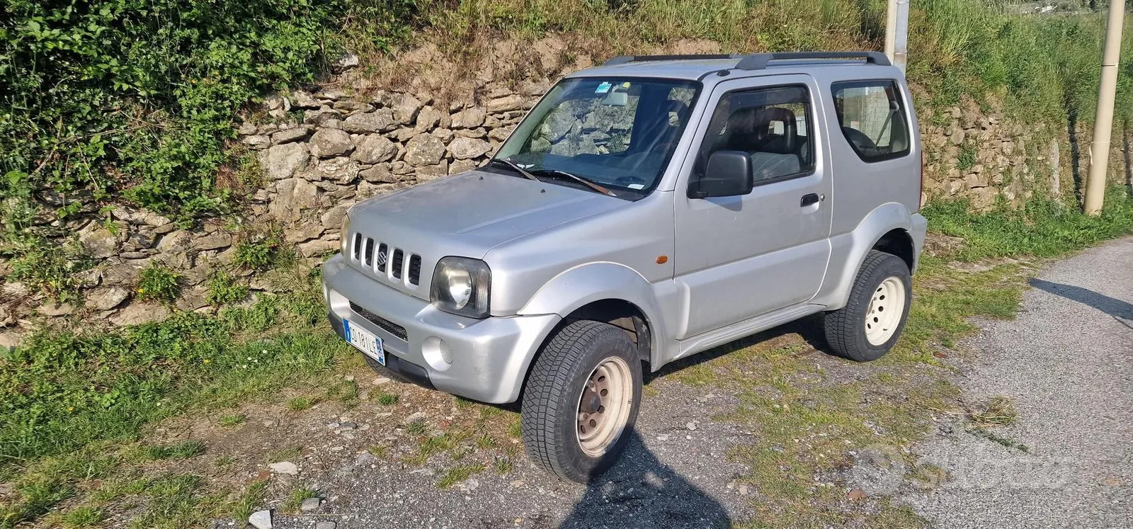 Suzuki Jimny 2003 photo 2