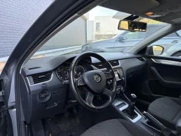 Skoda Octavia 2013 photo 3