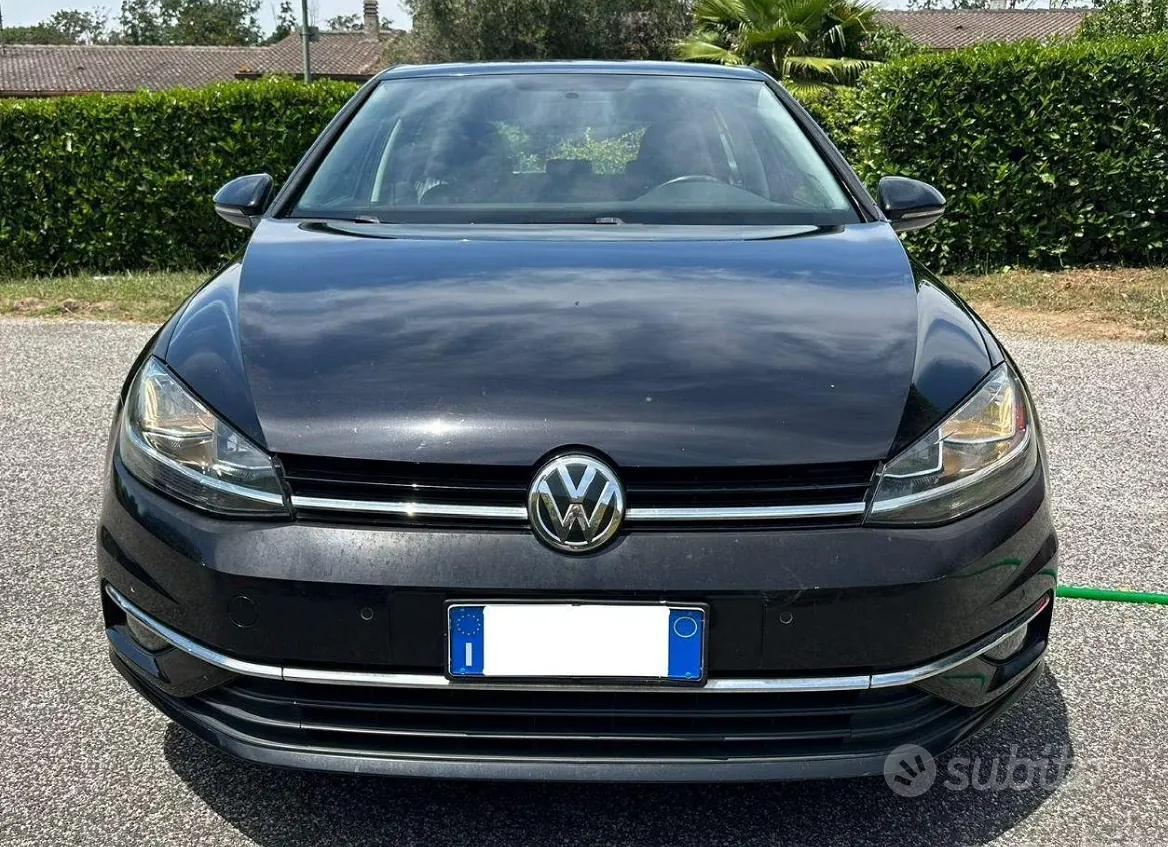 Volkswagen Golf 2018 photo 2