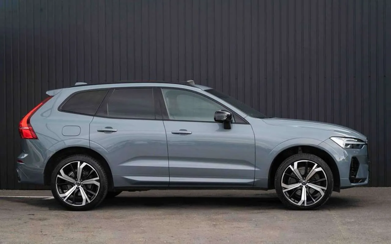 Volvo Xc60 2023 photo 4