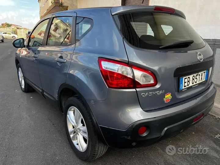 Nissan Qashqai 2011 photo 4