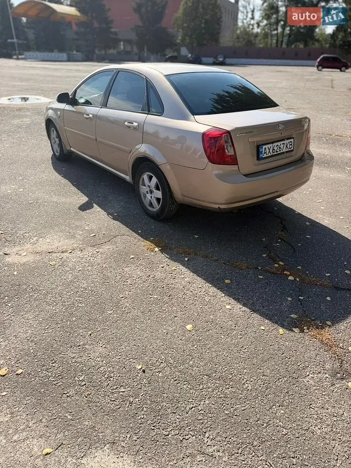 Chevrolet Lacetti 2005 photo 4