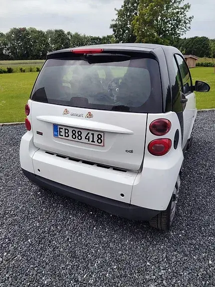Smart Fortwo Coupe 2010 photo 5