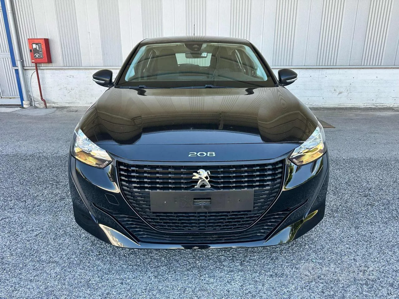 Peugeot 208 2022 photo 2