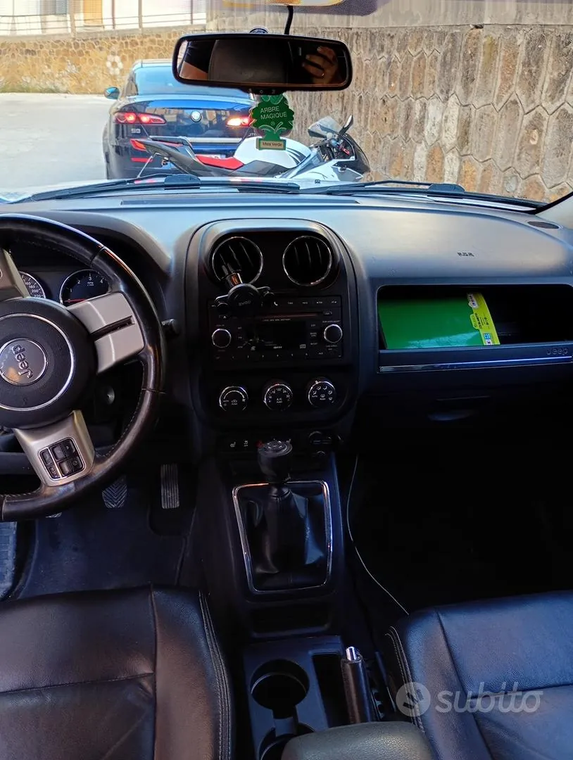 Jeep Patriot 2011 photo 4