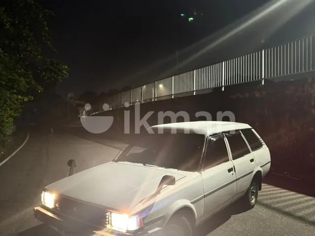 Toyota Corolla 1985 photo 4