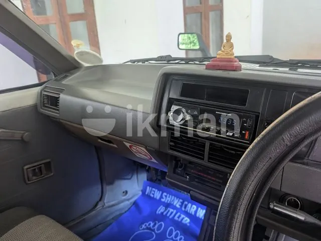 Toyota Corolla 1985 photo 3