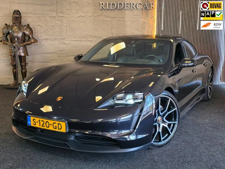 Porsche Taycan