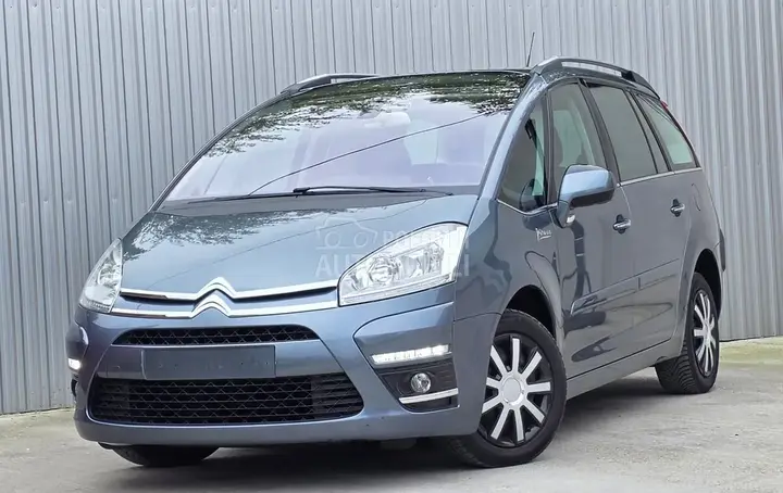 Citroen C4 Grand Picasso 2011 photo 3