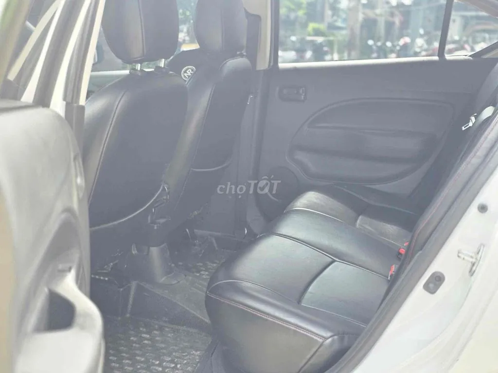 Mitsubishi Attrage 2024 photo 3