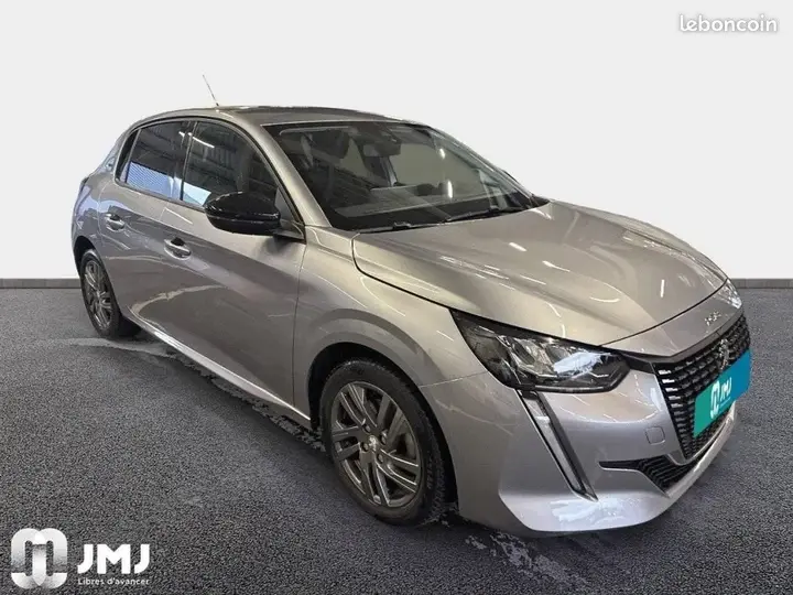 Peugeot 208 2022 photo 3