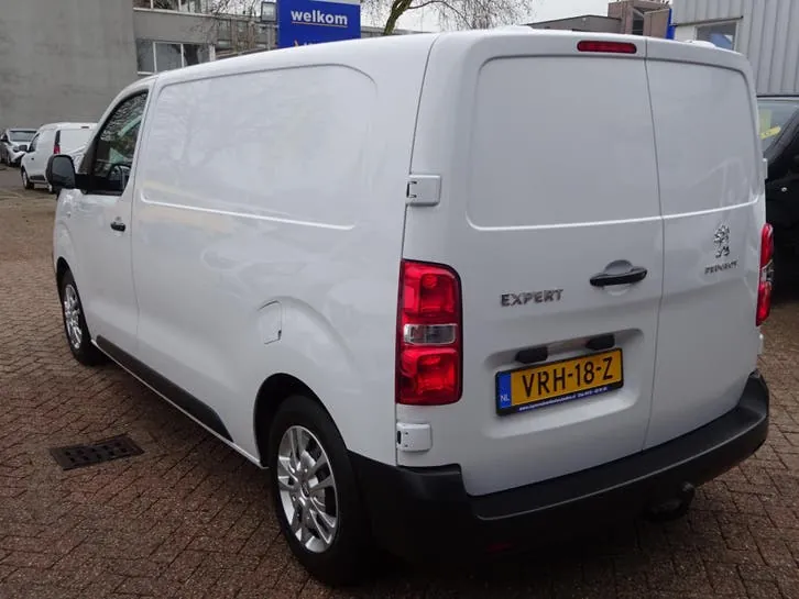Peugeot Expert 2022 photo 3