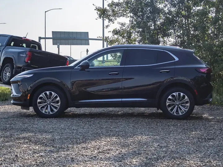 Buick Envision 2026 photo 5