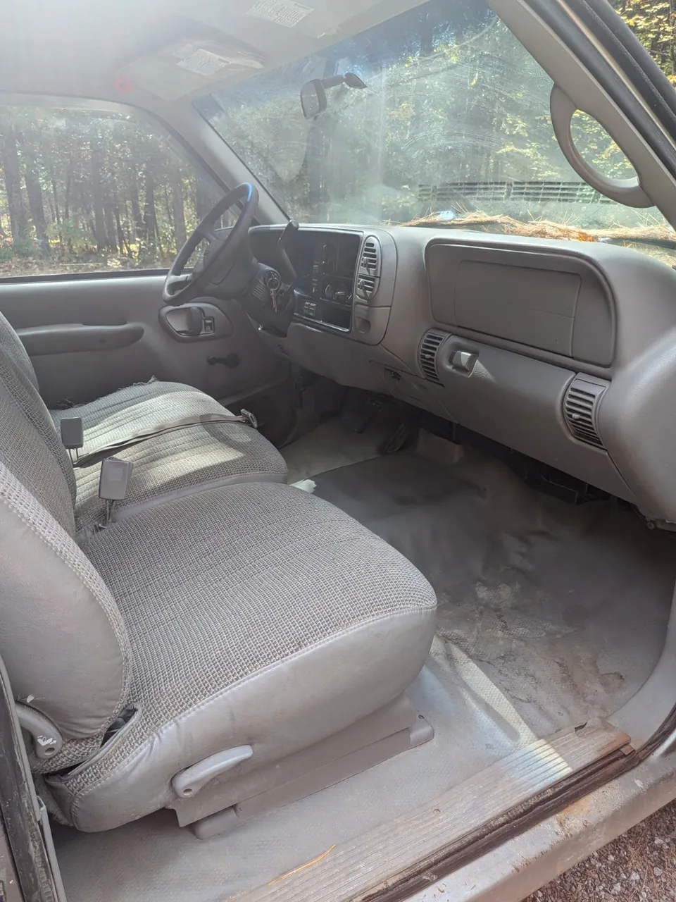 GMC Sierra 1998 photo 3
