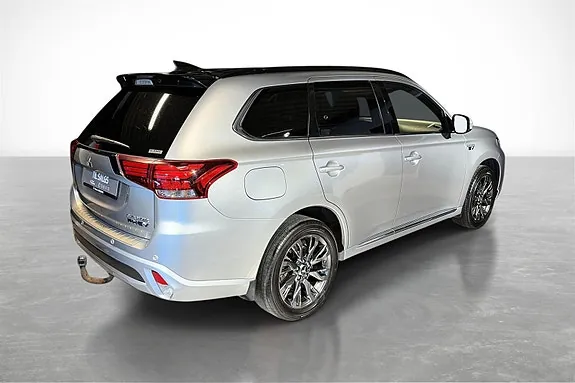 Mitsubishi Outlander 2018 photo 5