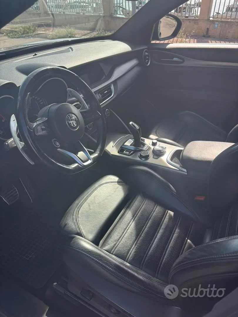 Alfa Romeo Stelvio 2020 photo 4
