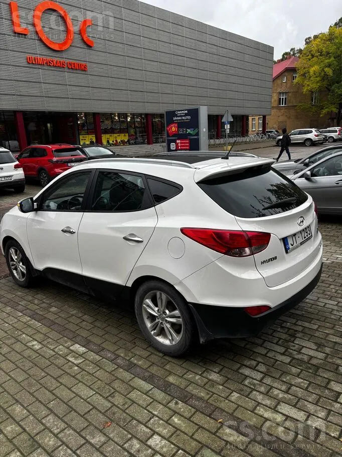 Hyundai Ix35 2012 photo 4