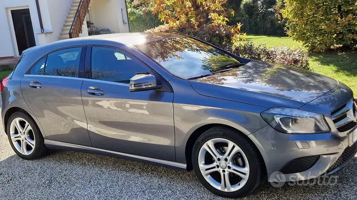 Mercedes-Benz A 180