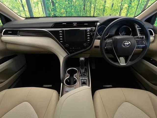 Toyota Camry 2017 photo 2