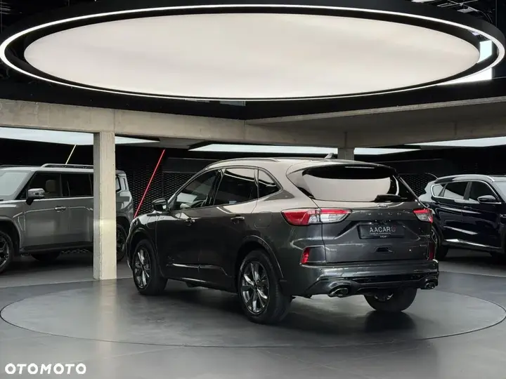 Ford Kuga 2022 photo 3