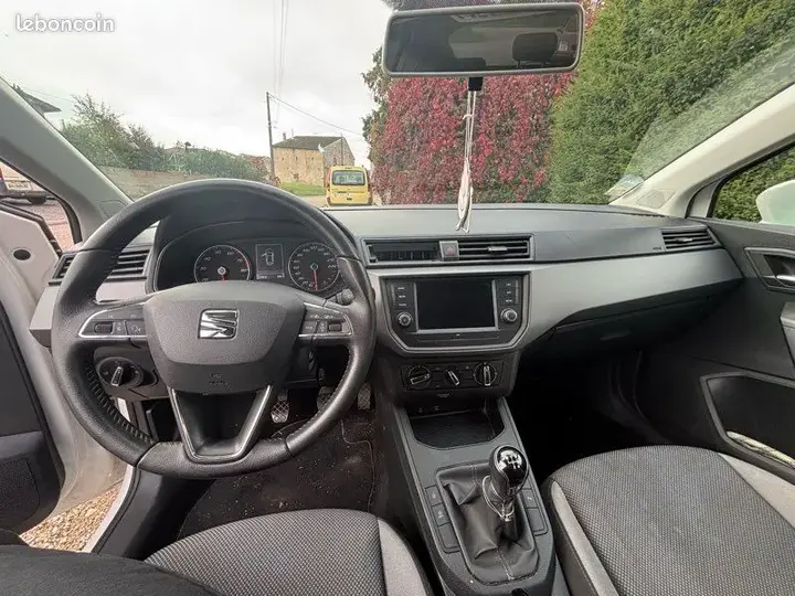 Seat Ibiza 2020 photo 3