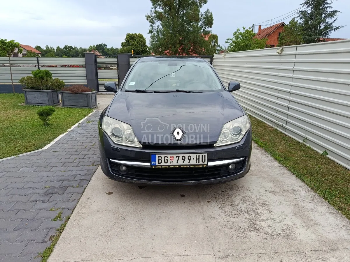 Renault Laguna 2010 photo 5