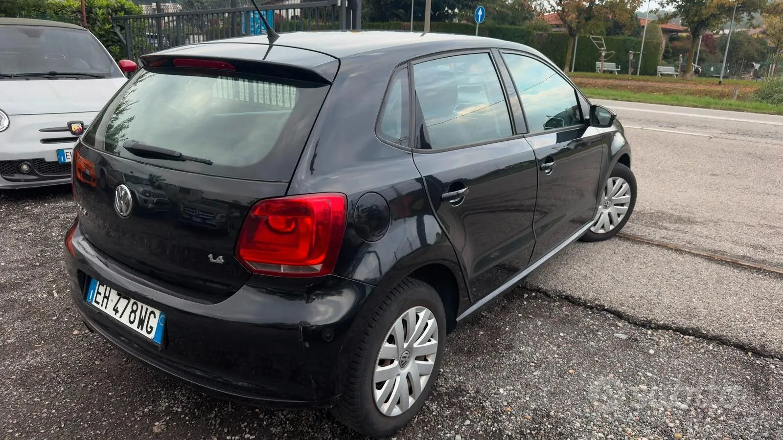 Volkswagen Polo 2011 photo 5