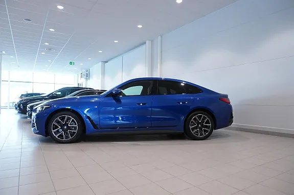 BMW I4 2026 photo 3